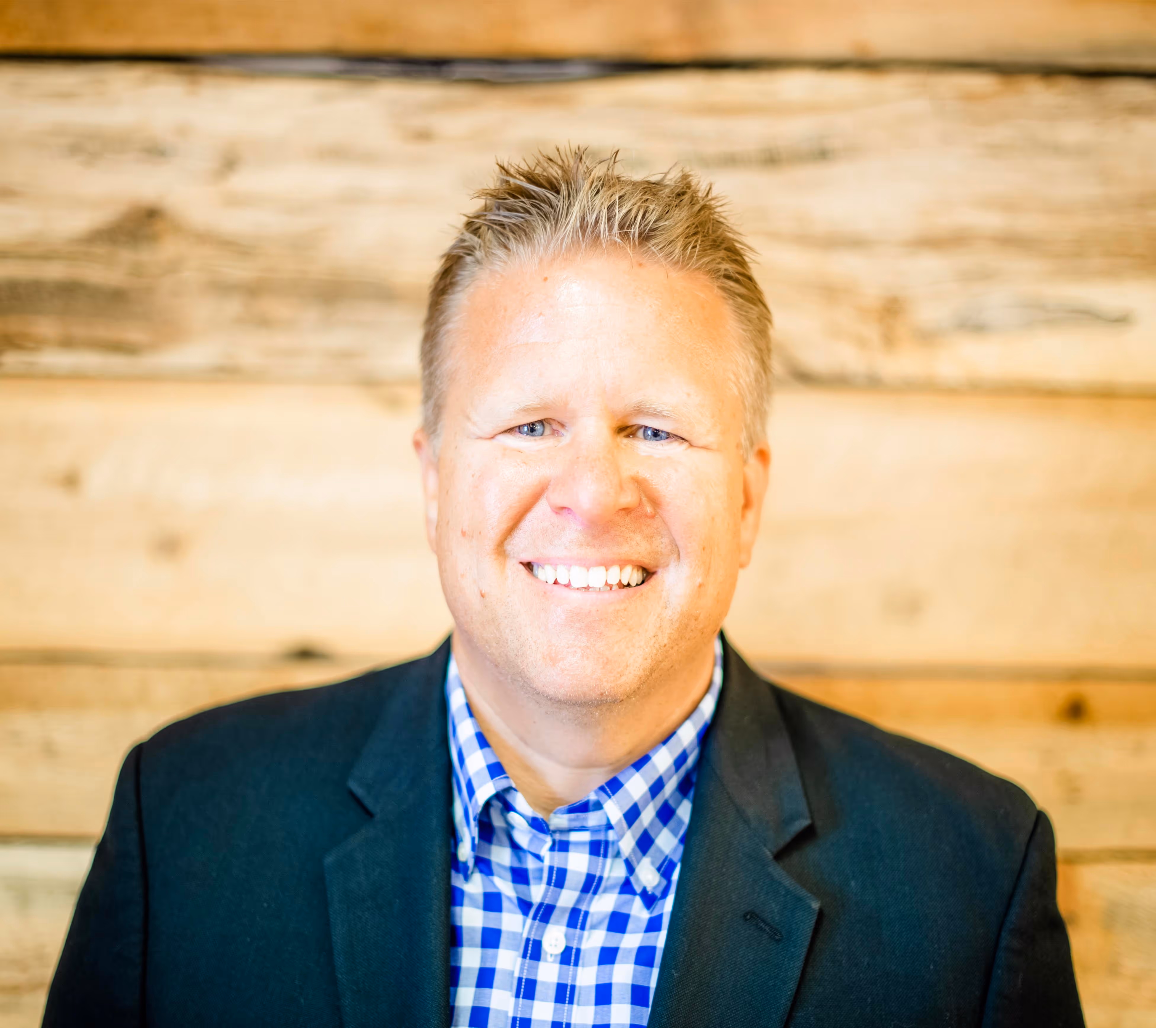 image of our senior Pastor Jason Tucker