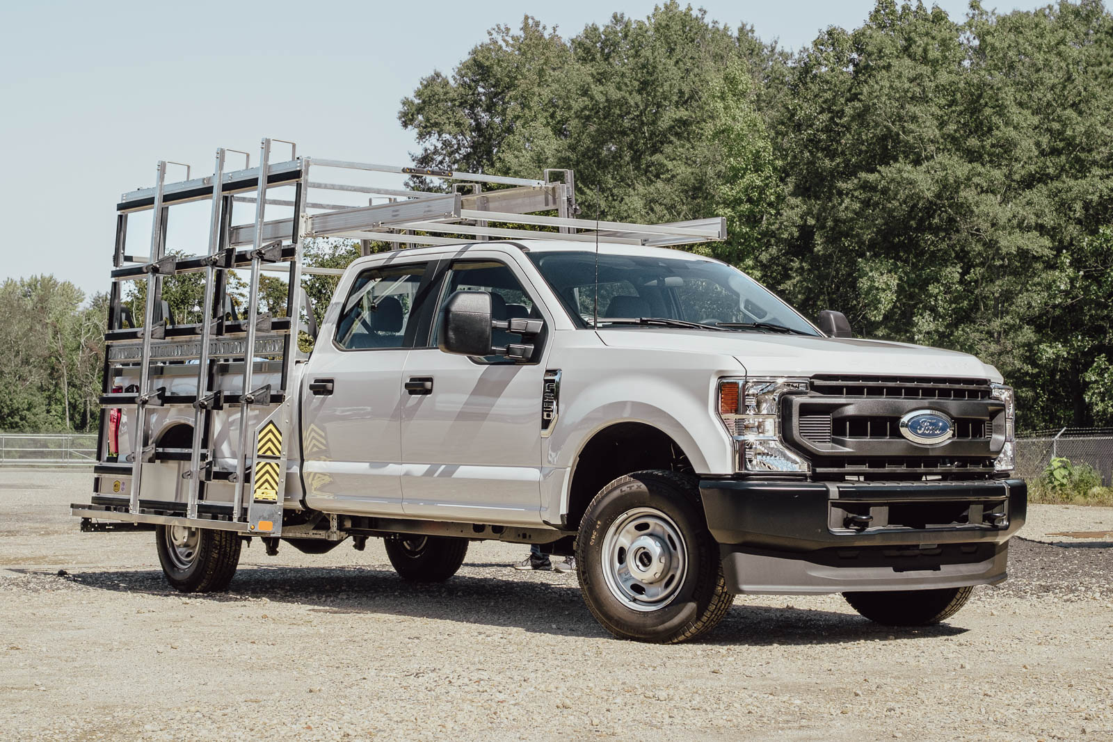 Pickup truck with a metal carrier