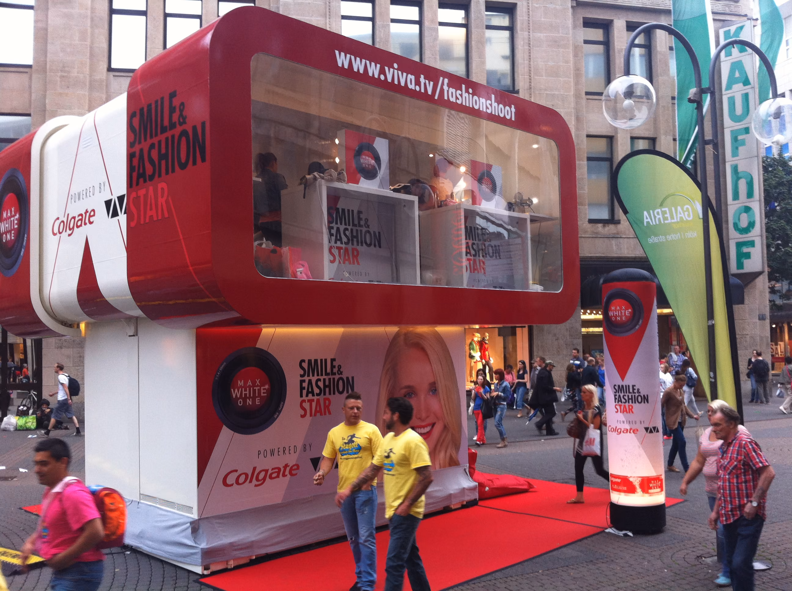Red promotional Merchandise cube for Smile and Fashion Star event powered by Colgate.