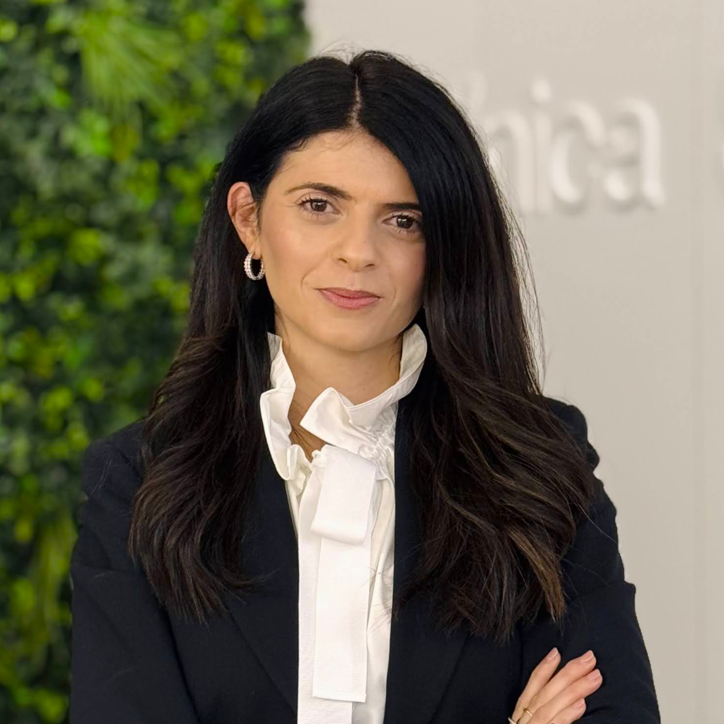 Dr. Ana Raquel Marinho