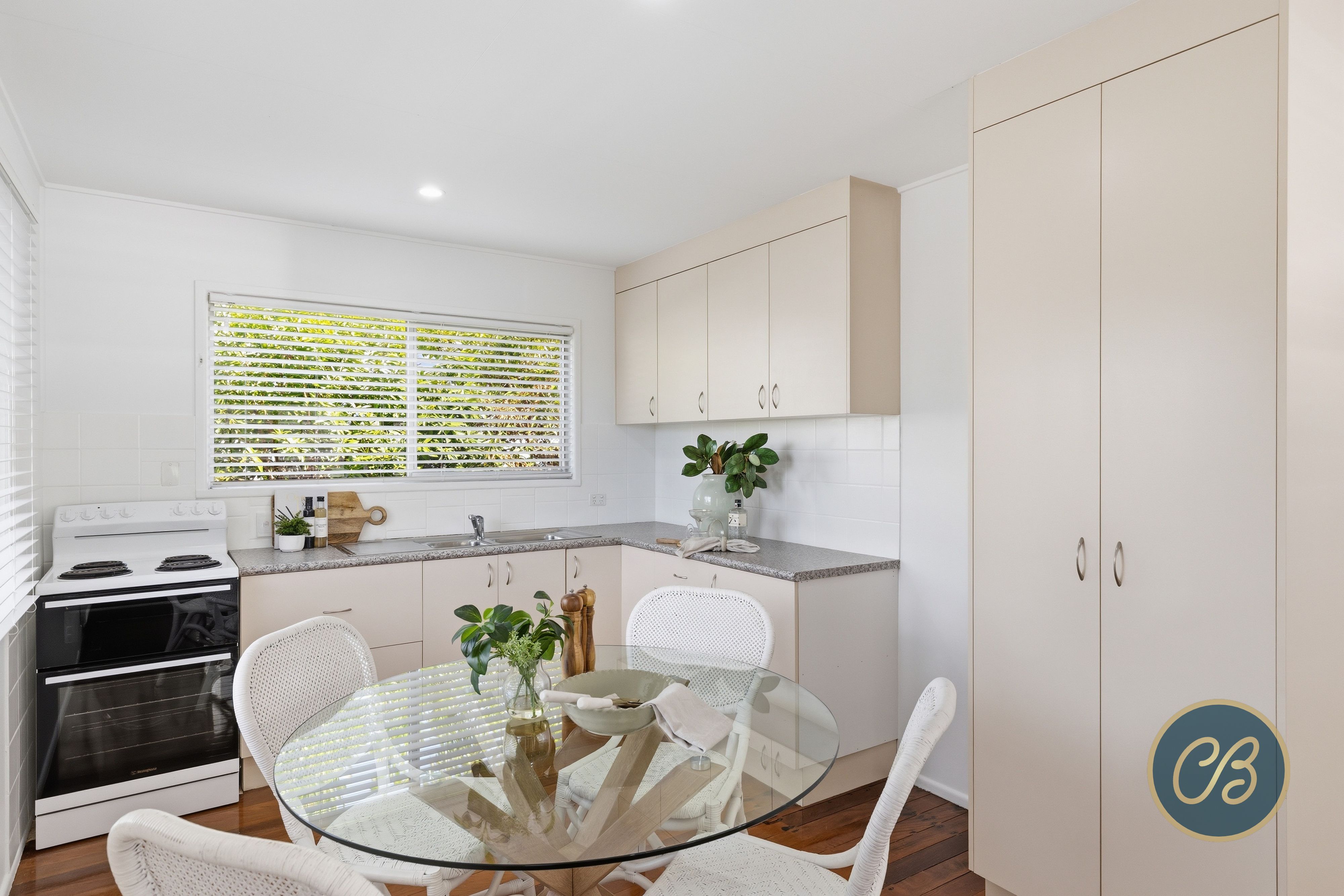 32 Lower Brighton Terrace, Sandgate, Sandgate - Thumbnail 3
