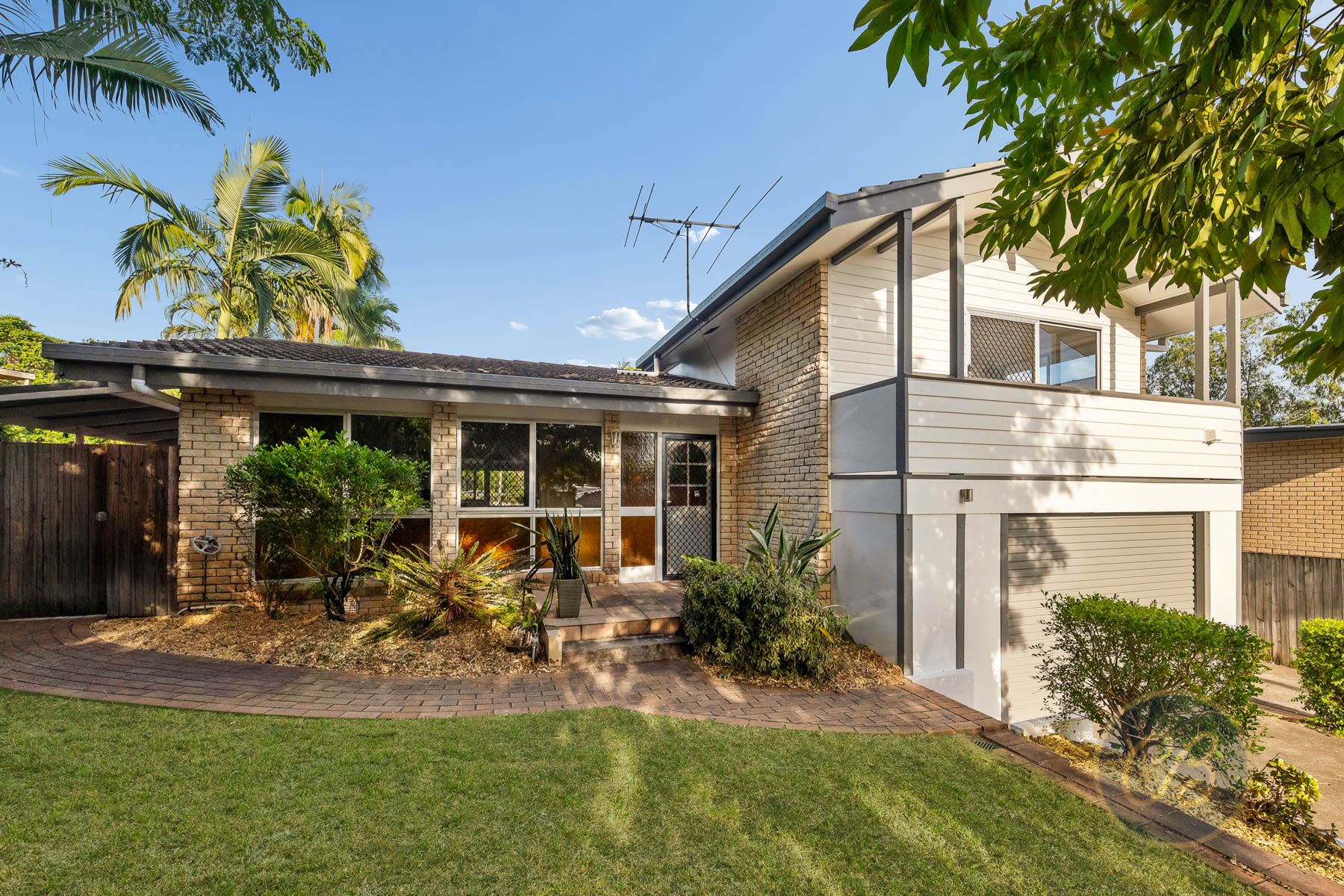 10 Leckmy Street, Ferny Grove, Ferny Grove - Thumbnail 2