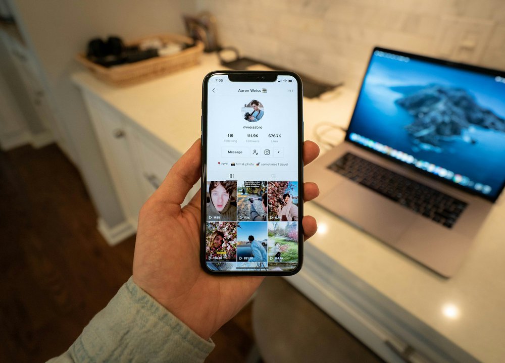 Top Viral TikTok Trends to Ride in 2025