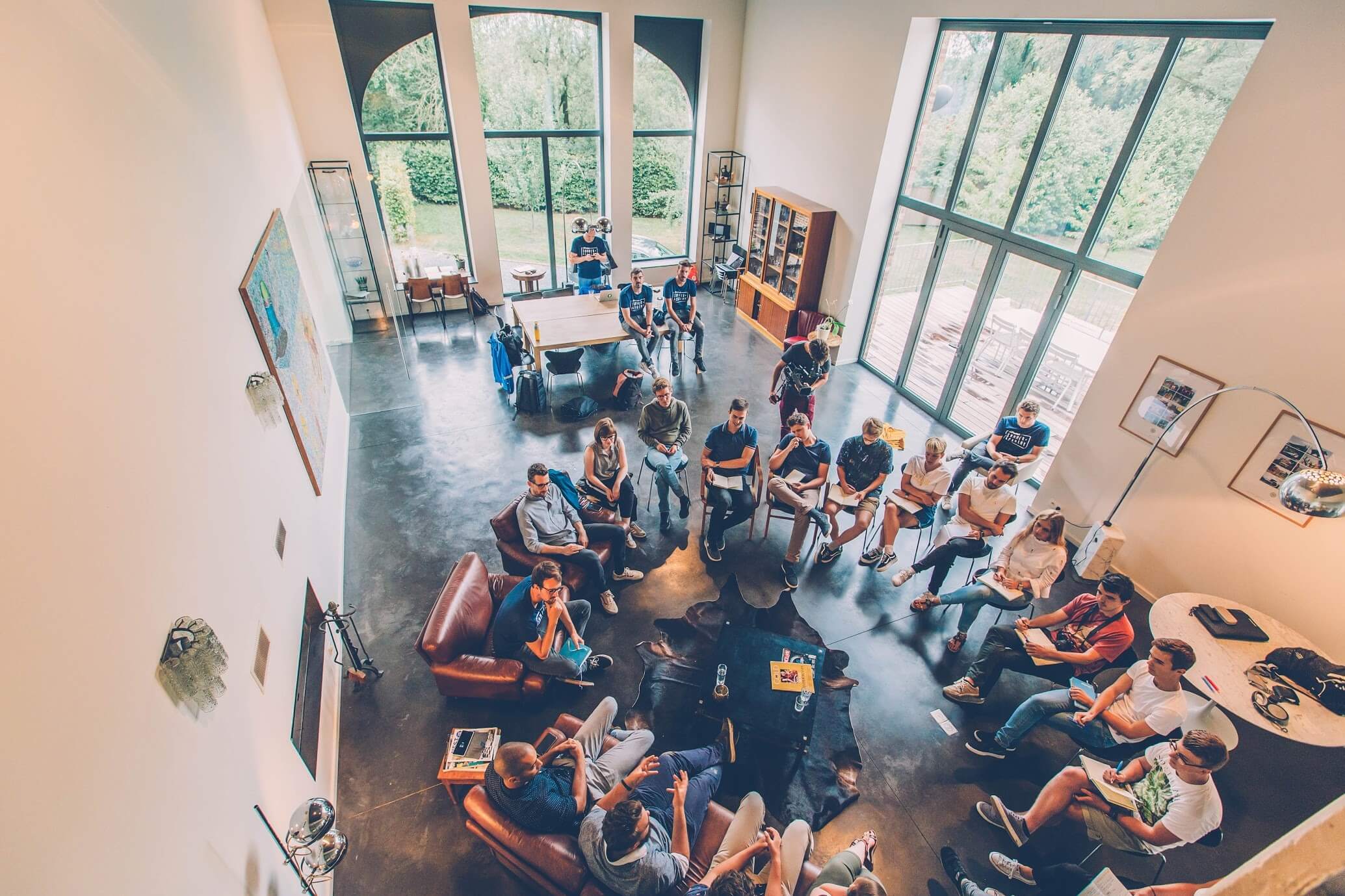 Group discussion about the Summer Academy challenge