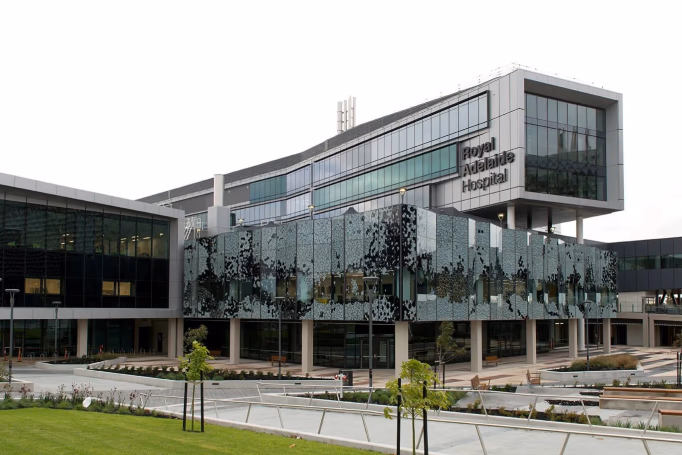 Portas inteligentes e acesso sem barreiras para o hospital do futuro