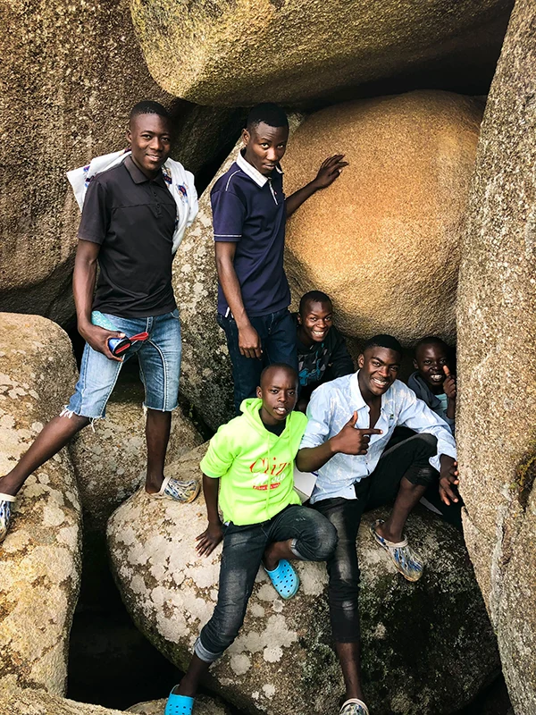 Displayed image from the thumbnail slider