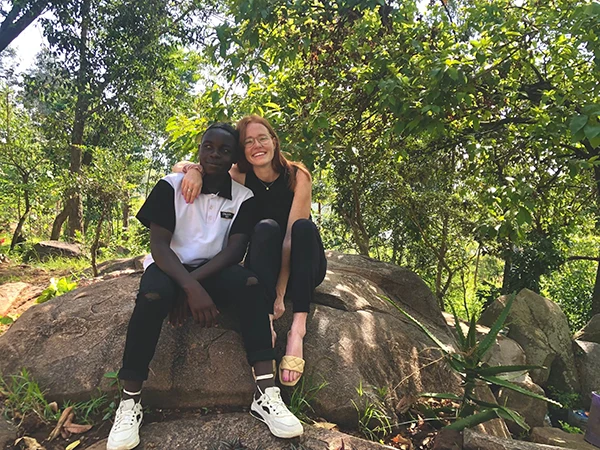 Displayed image from the thumbnail slider