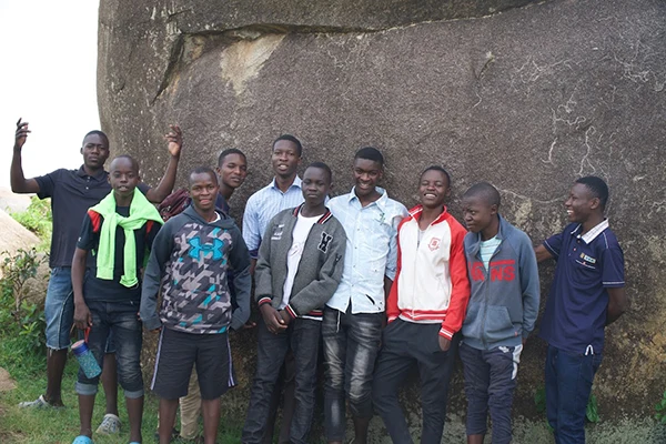 Displayed image from the thumbnail slider