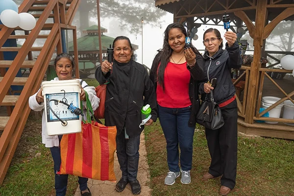 Displayed image from the thumbnail slider