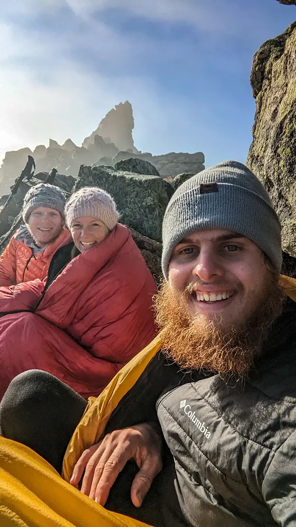 Displayed image from the thumbnail slider