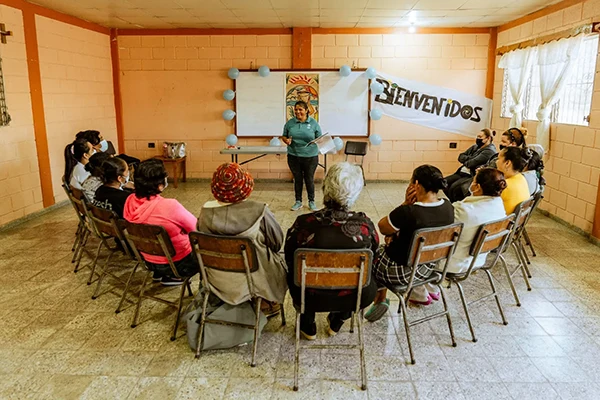 Displayed image from the thumbnail slider