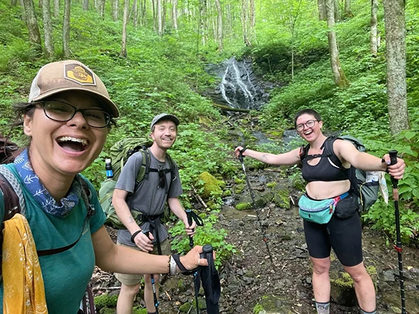 Displayed image from the thumbnail slider