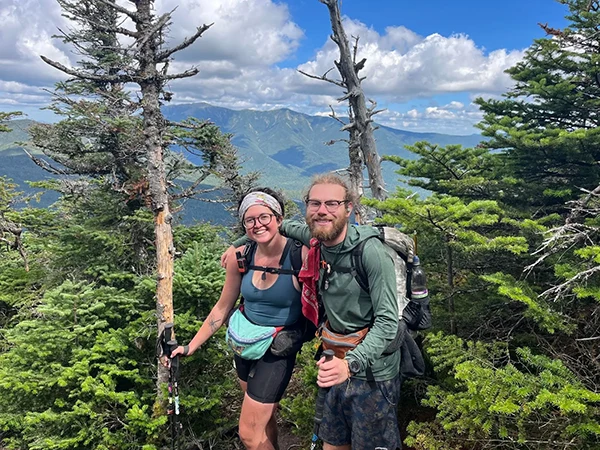 Displayed image from the thumbnail slider