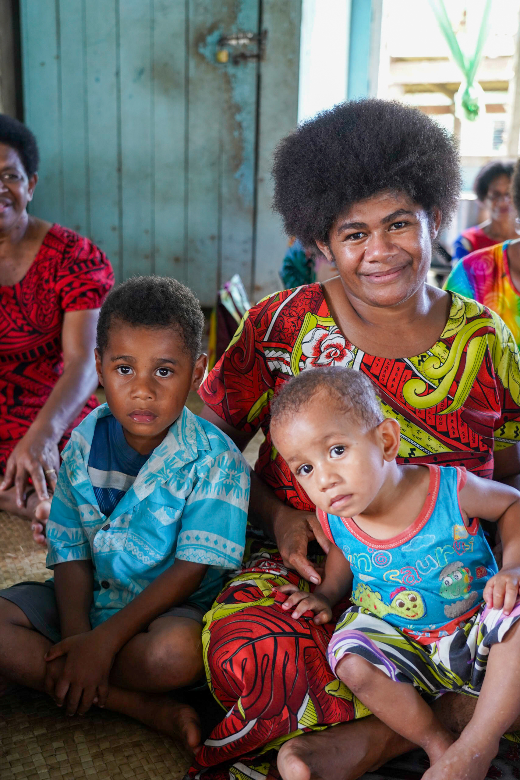 Displayed image from the thumbnail slider