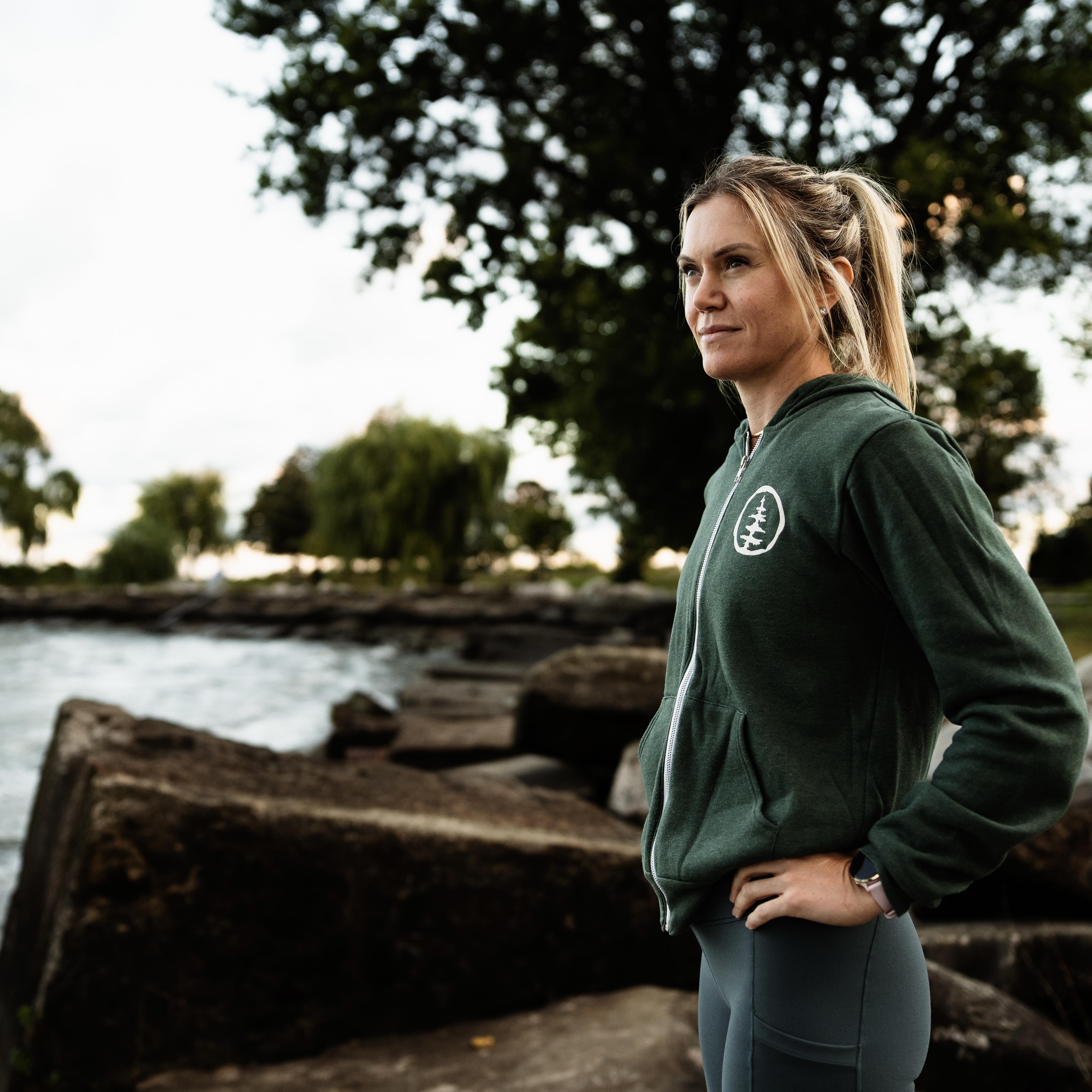 Displayed image from the thumbnail slider