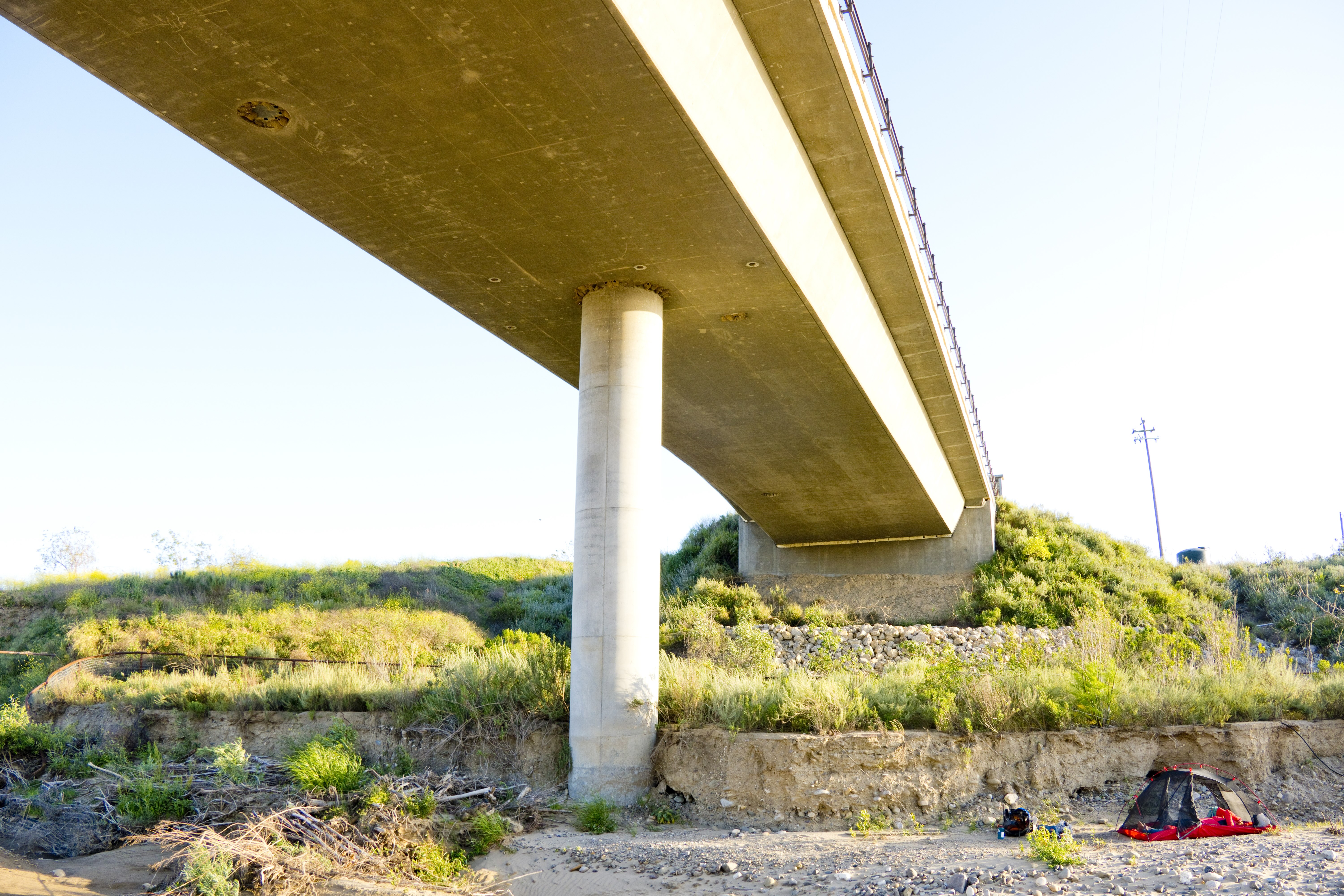 Displayed image from the thumbnail slider