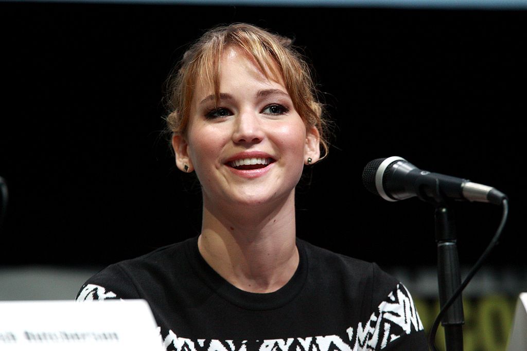 Why Blog Writing Services are Hotter than Jennifer Lawrence