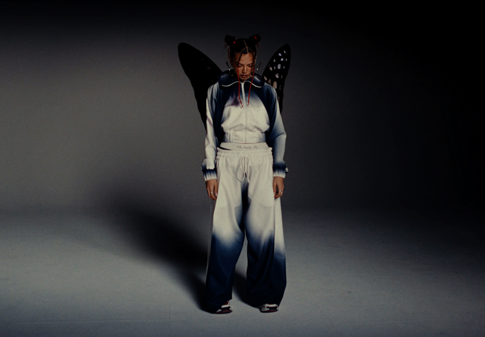 NINA CHUBA - FAREBENBLIND