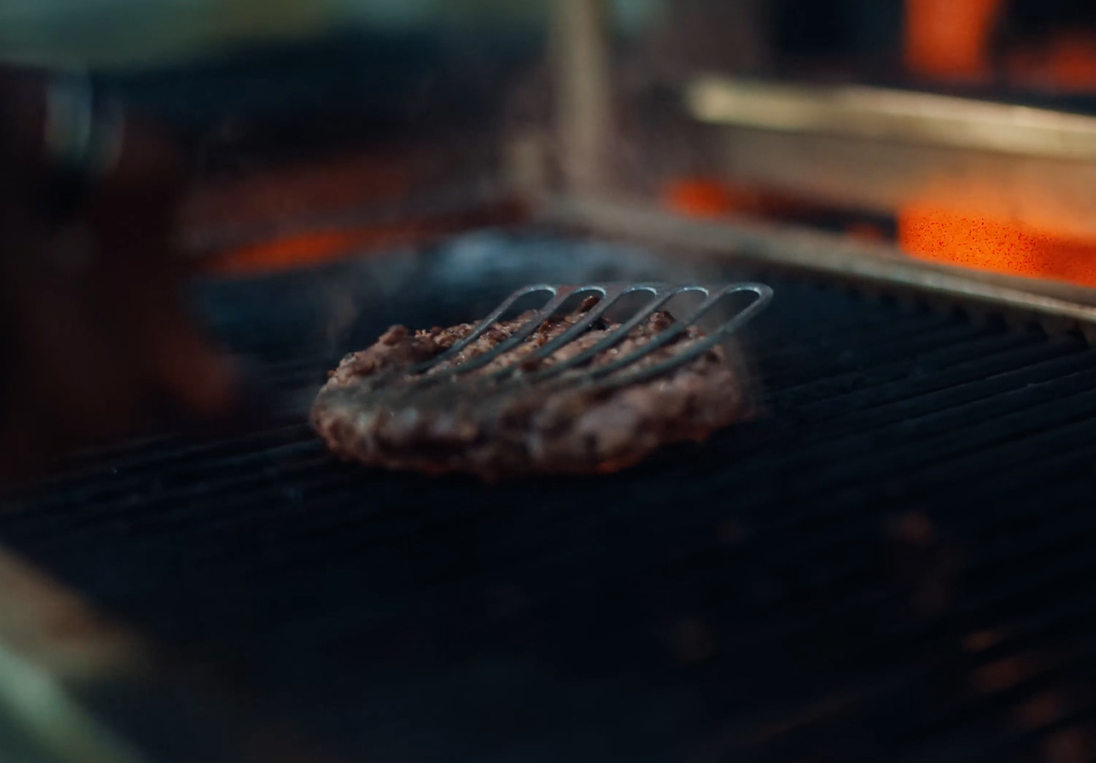 TINIE TEMPAH FT. SKEPSIS - EAT IT UP