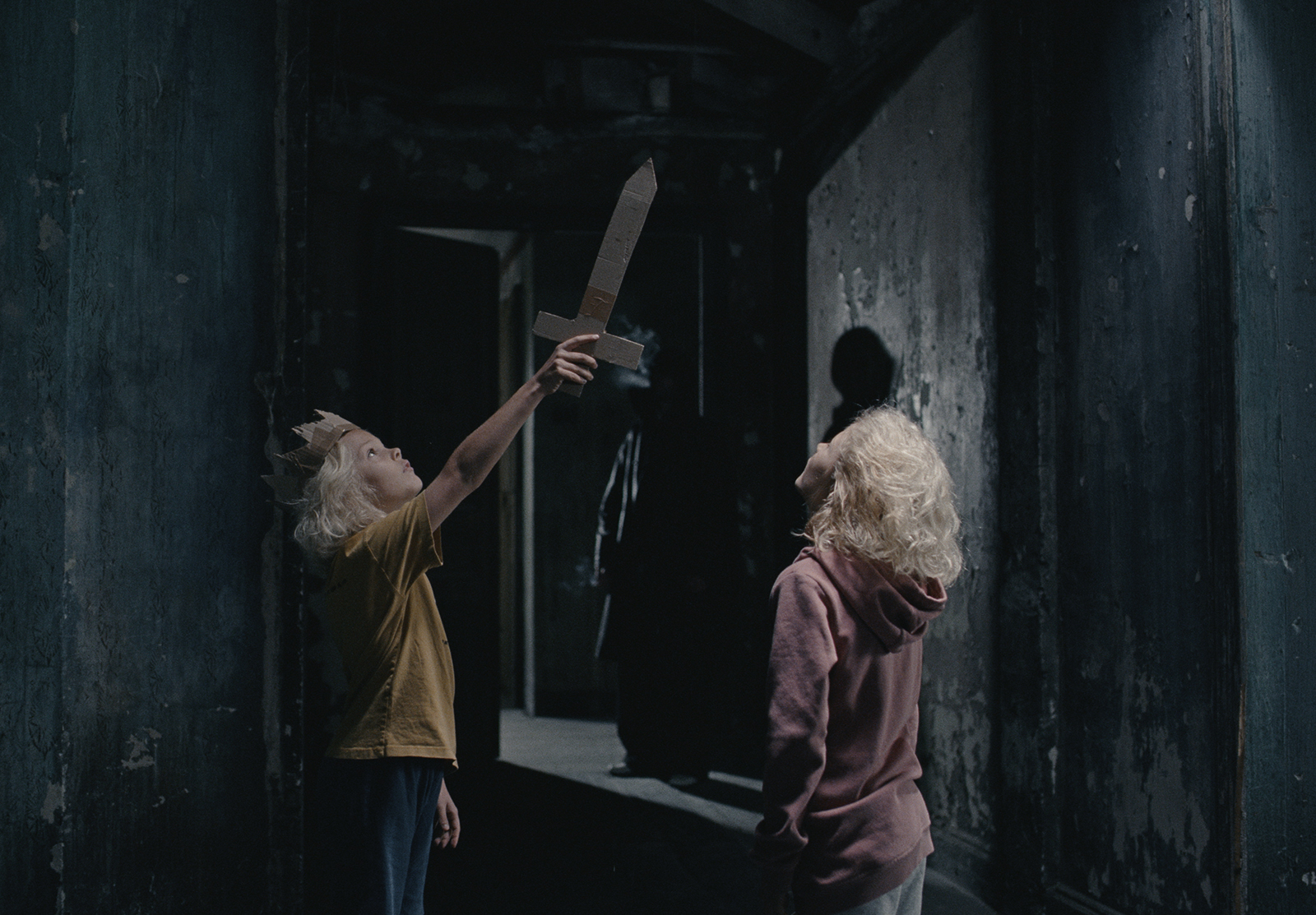 WALLACE CLEAVER - INCENDIE