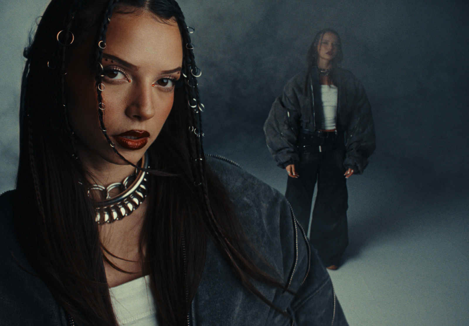 NINA CHUBA - FARBENBLIND & WALDBRAND