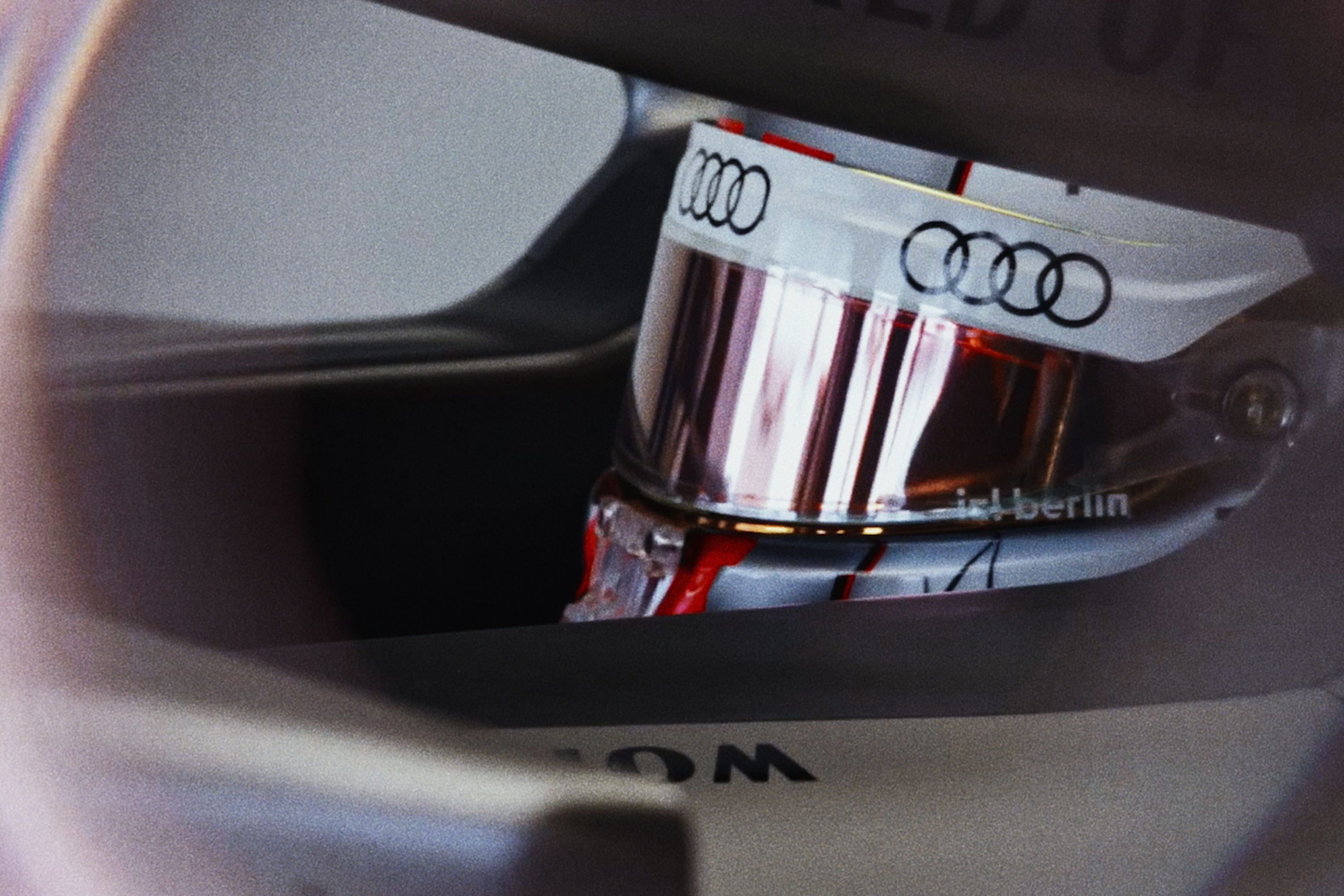 AUDI X F1