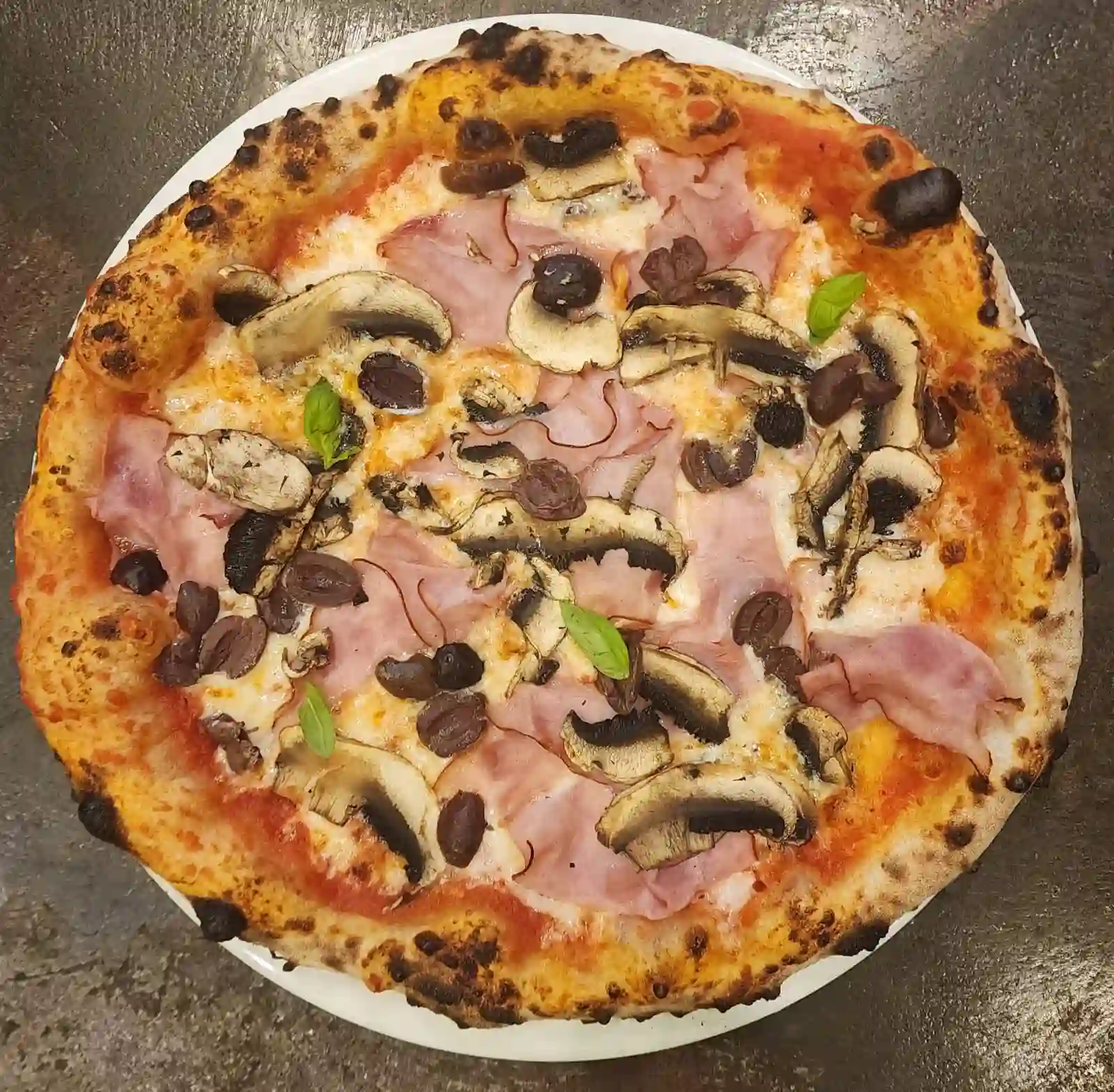 capricciosa pizza