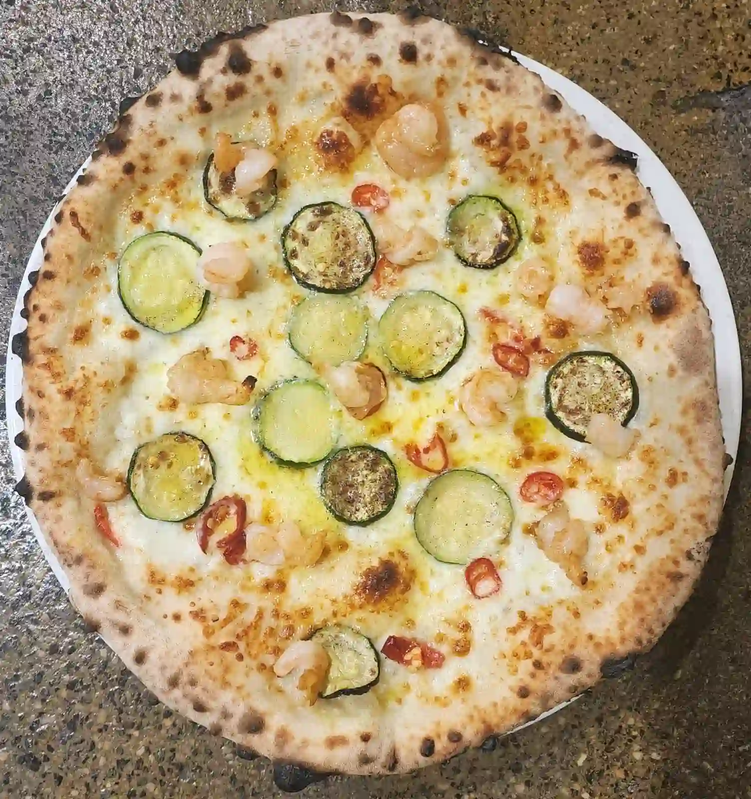 garlic prawns pizza