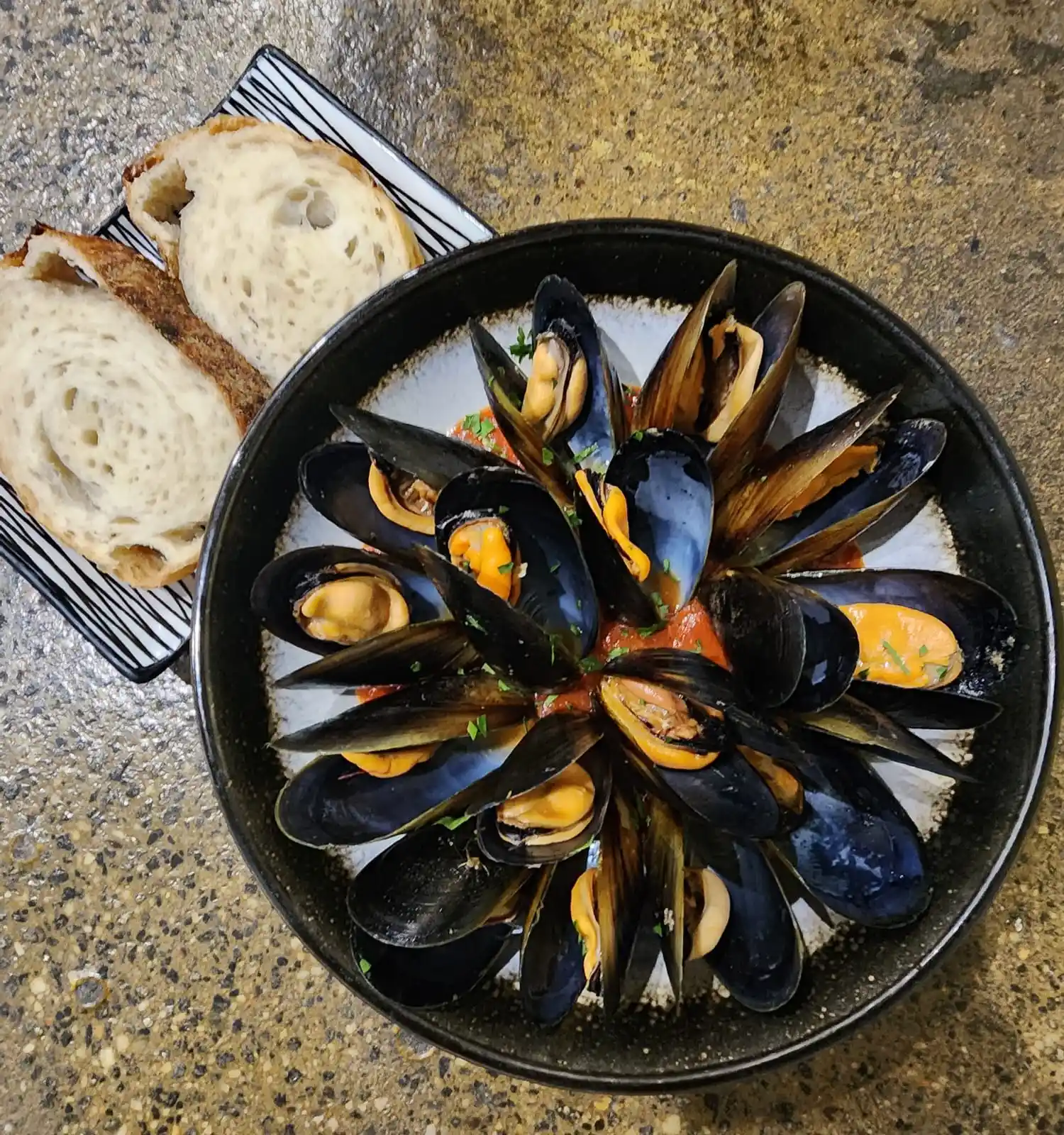 mussels MAIN