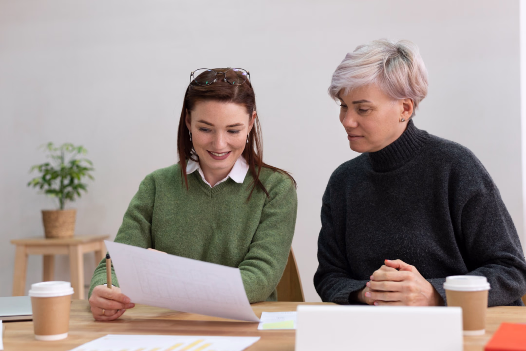 teachers working together
