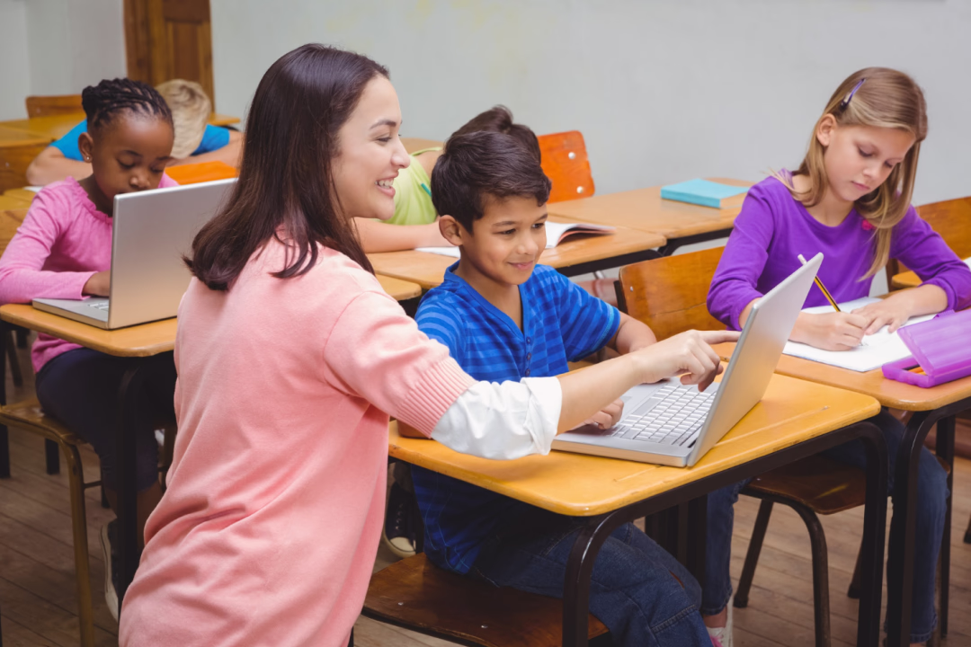 characteristics of problem-solving method of teaching