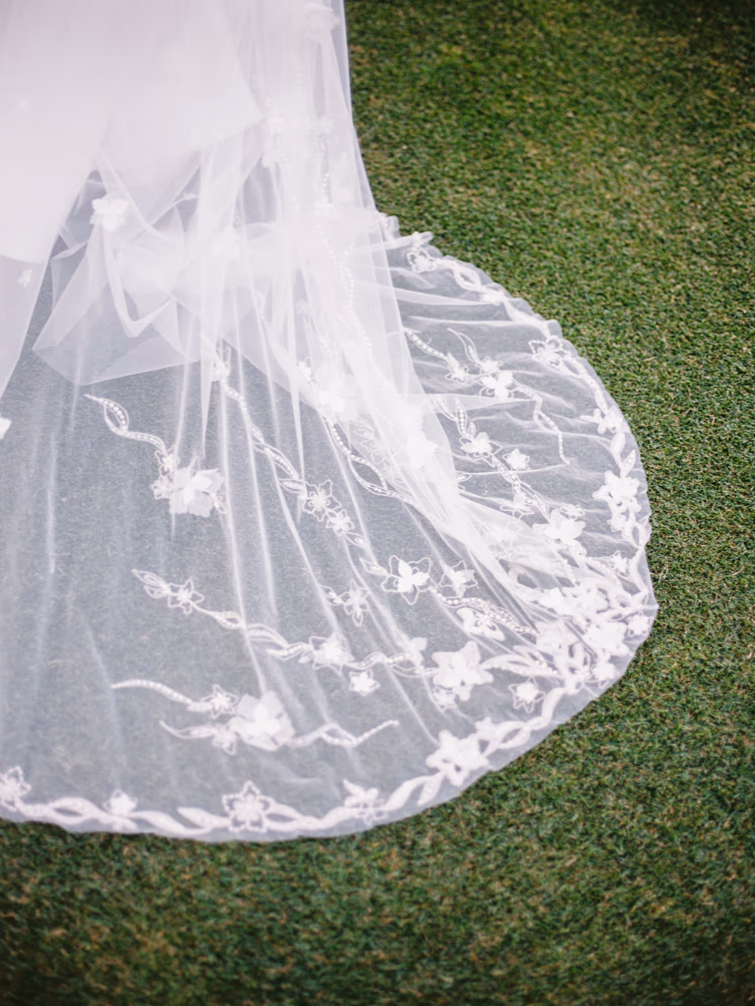 OH NO! Your Wedding Dress is Stained...Here's How to Treat it