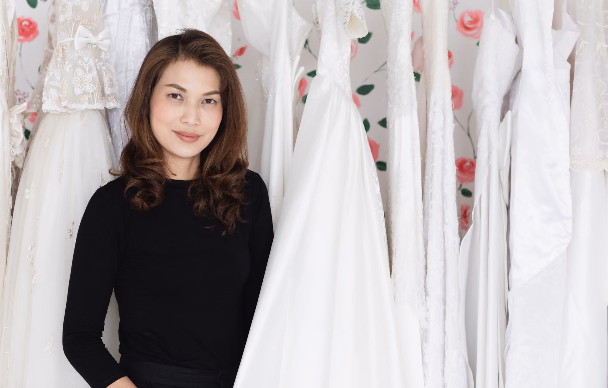 3 Benefits of Shopping Local for Your Wedding Dress