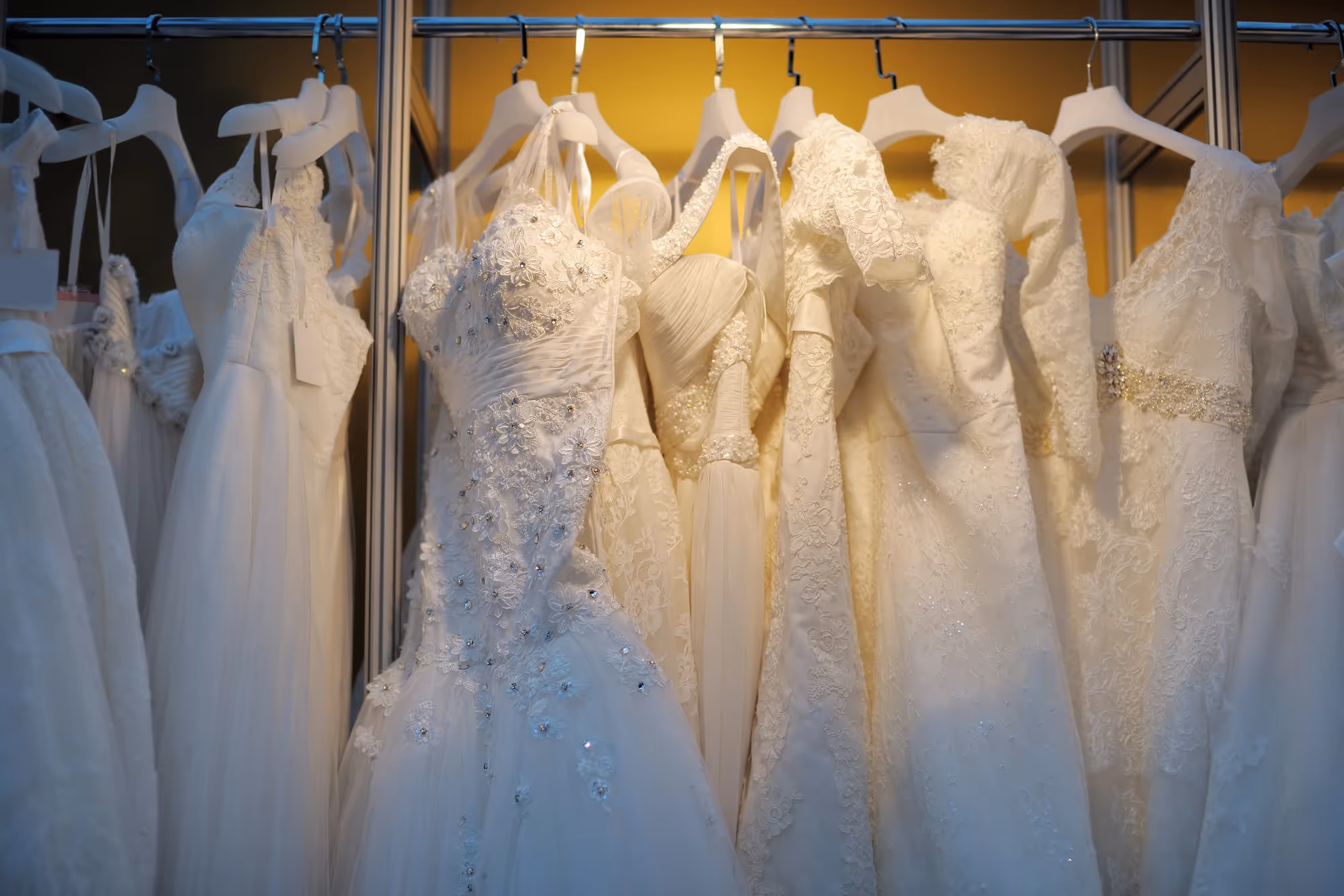 Custom vs. Off-the-Rack: Which Is Best for Your Wedding Dress Appointment?