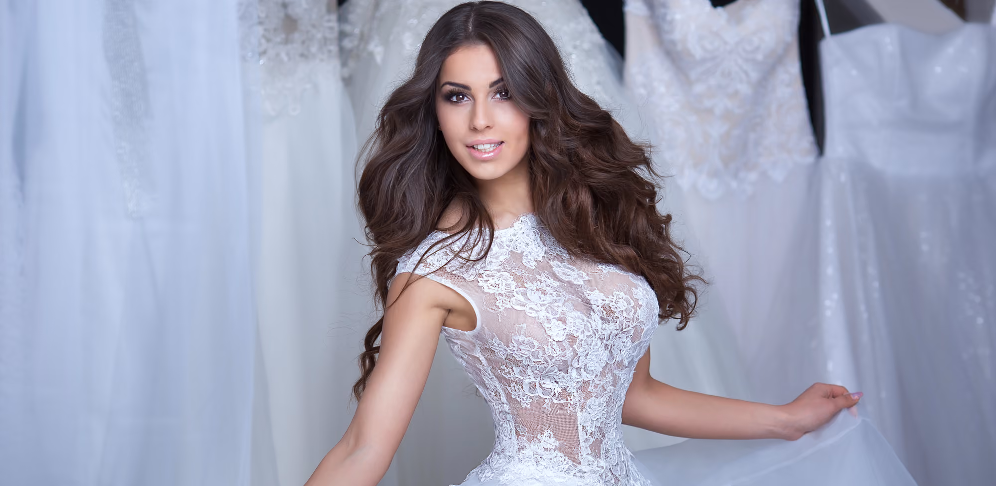 What Is a Bridal Trunk Show (and Why Brides Shouldn’t Miss Them)