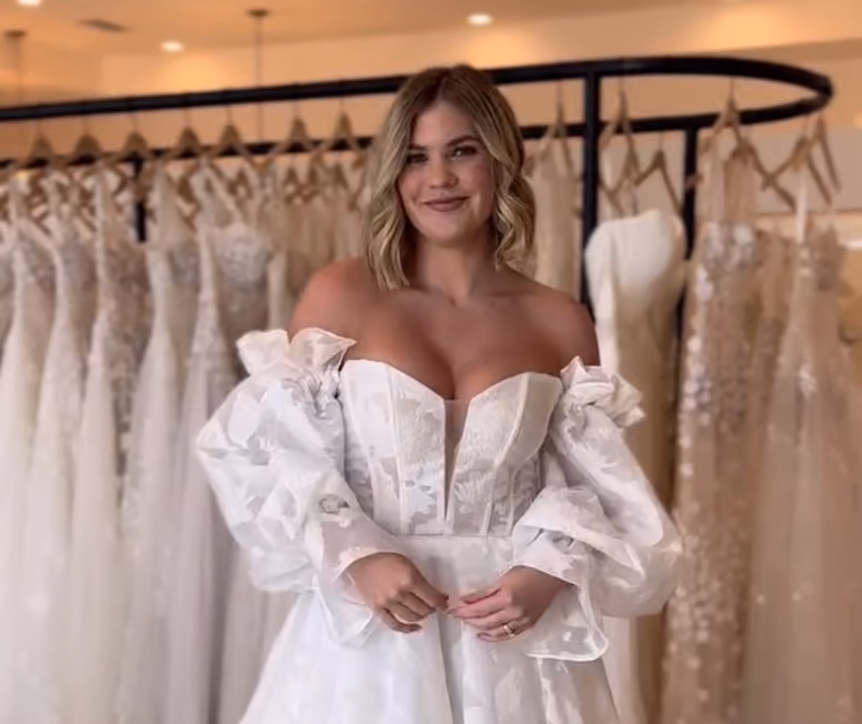 Lace, Corsets, and Drama: Elements of a Stunning Gothic Bridal Look