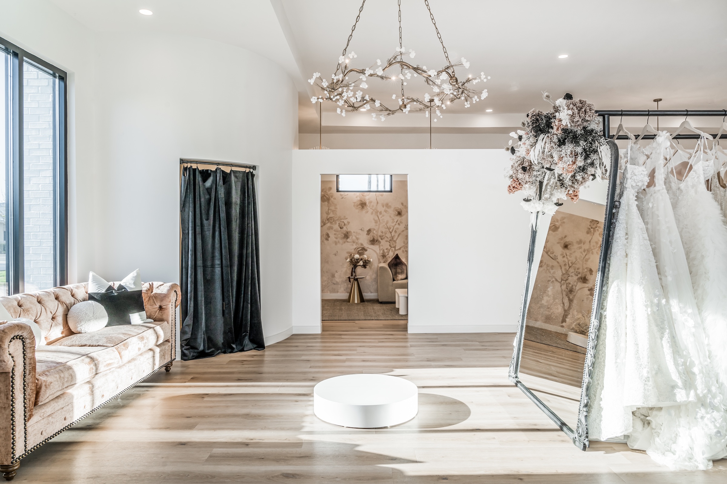 Why Private Bridal Suites Create a Better Wedding Dress Shopping Experience