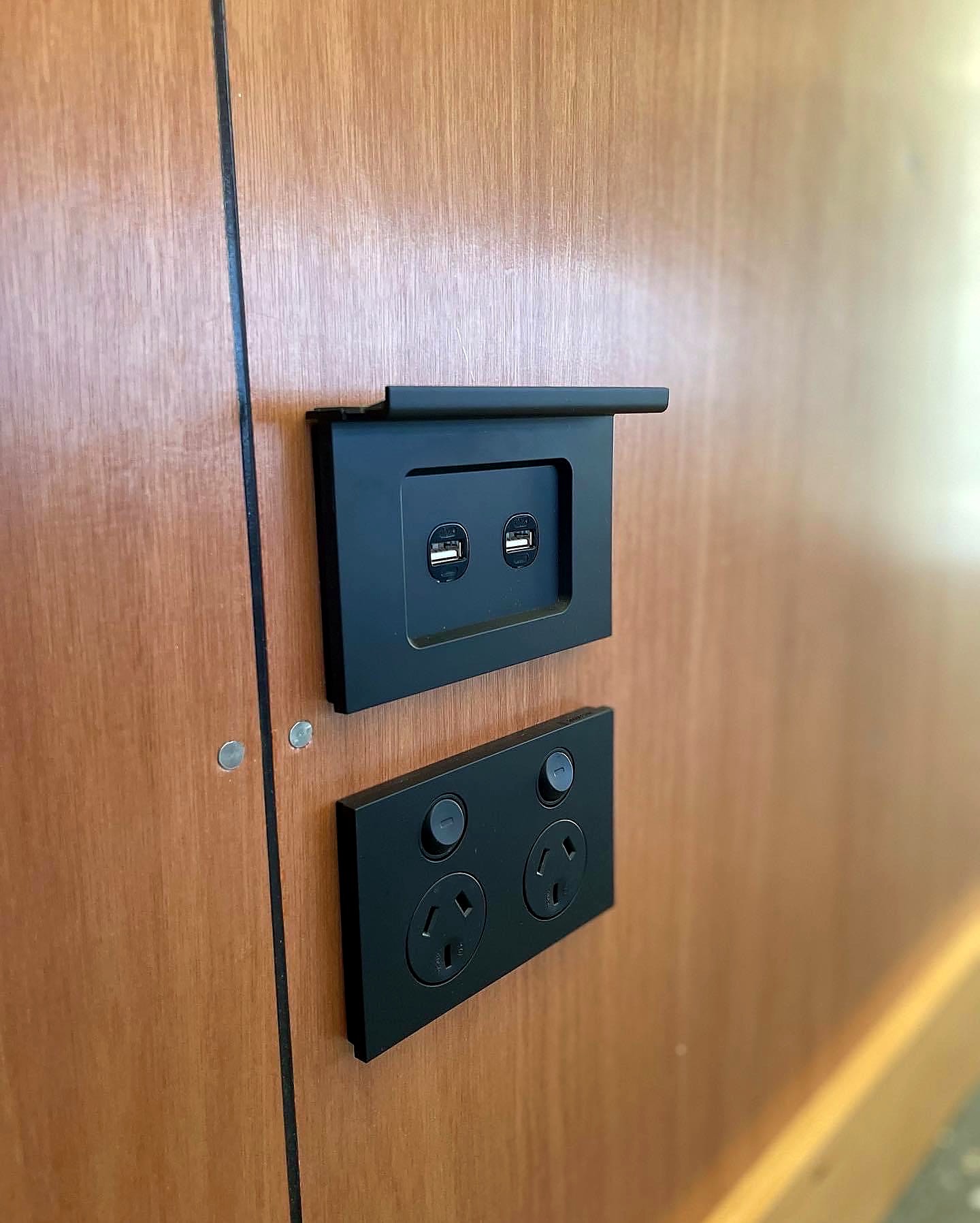 Premium black power points with USB charging