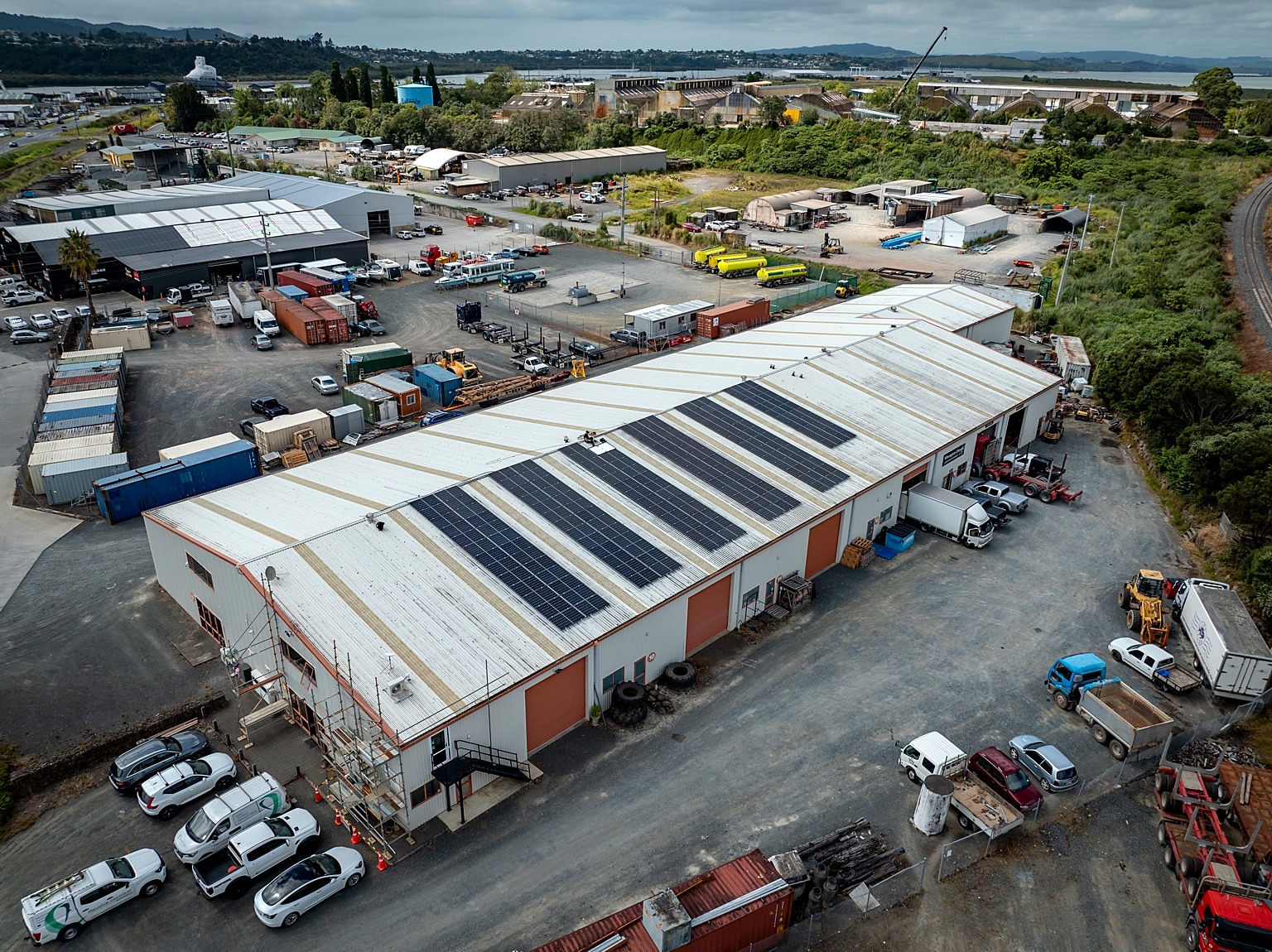 Aerial view of a Revolve Electrical commercial solar project