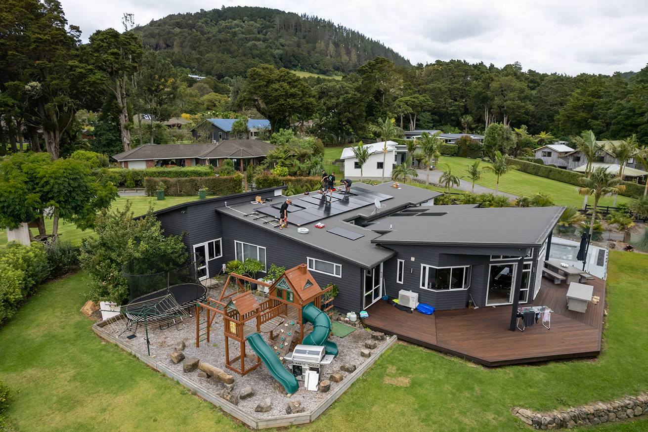 Revolve Electrical solar installation team project in Northland