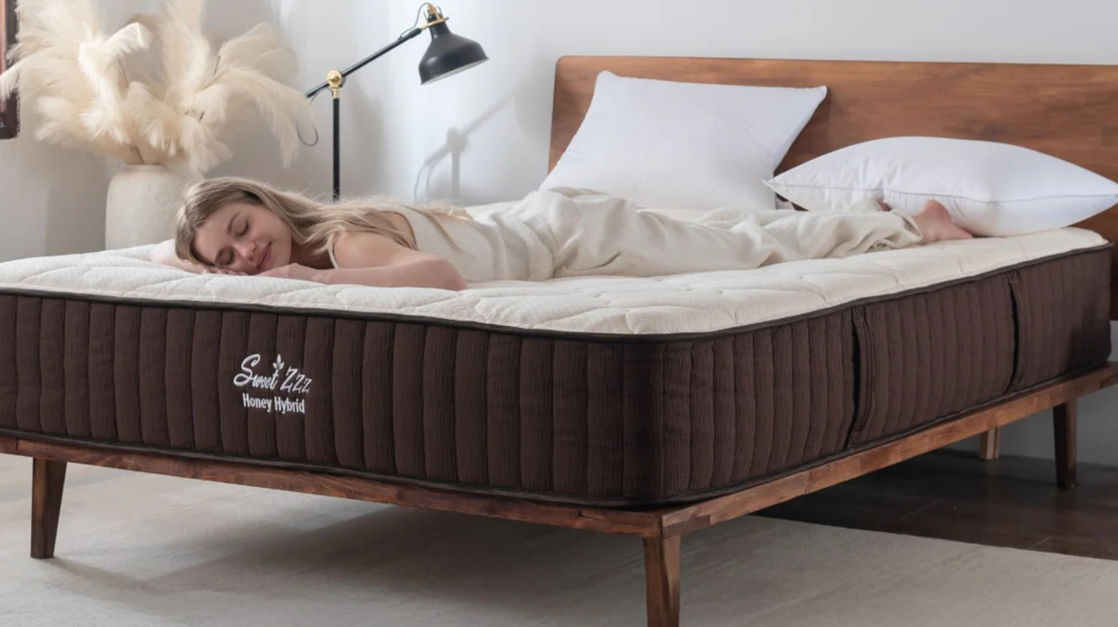 Sweet Zzz Mattress Review: Comfort & Sustainability in One Bed
