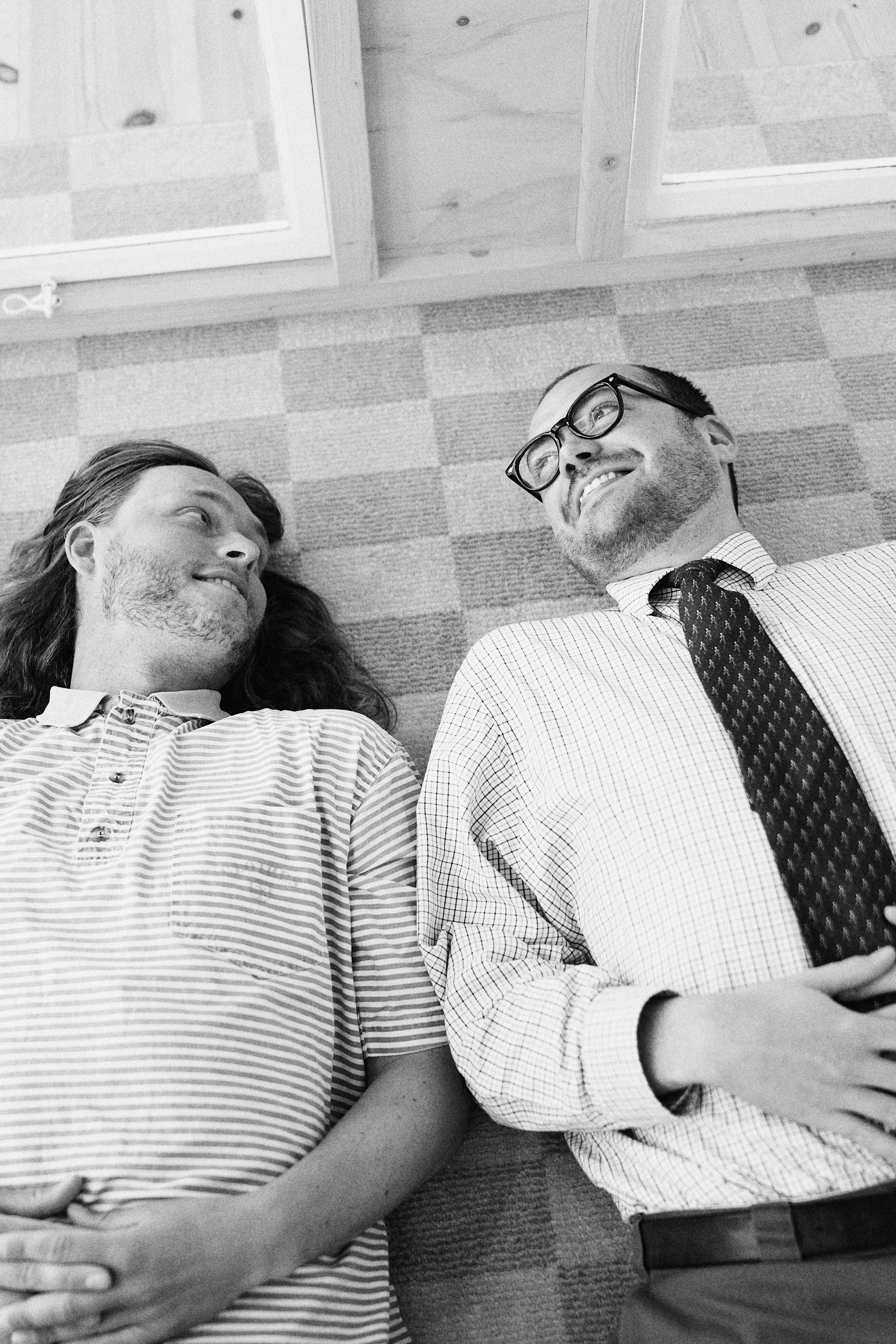 Hans & Andreas fra Birdie fotografet på deres kontor i portræt af Birdie som Grandhood kunde.