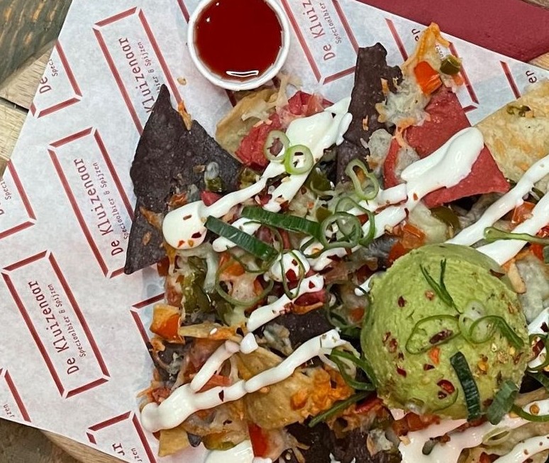 nachos met mexicaanse toppings