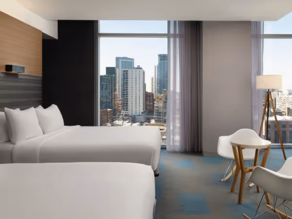 One of the rooms of Aloft Chicago Downtown River North, one of the best dog-friendly hotels in Chicago