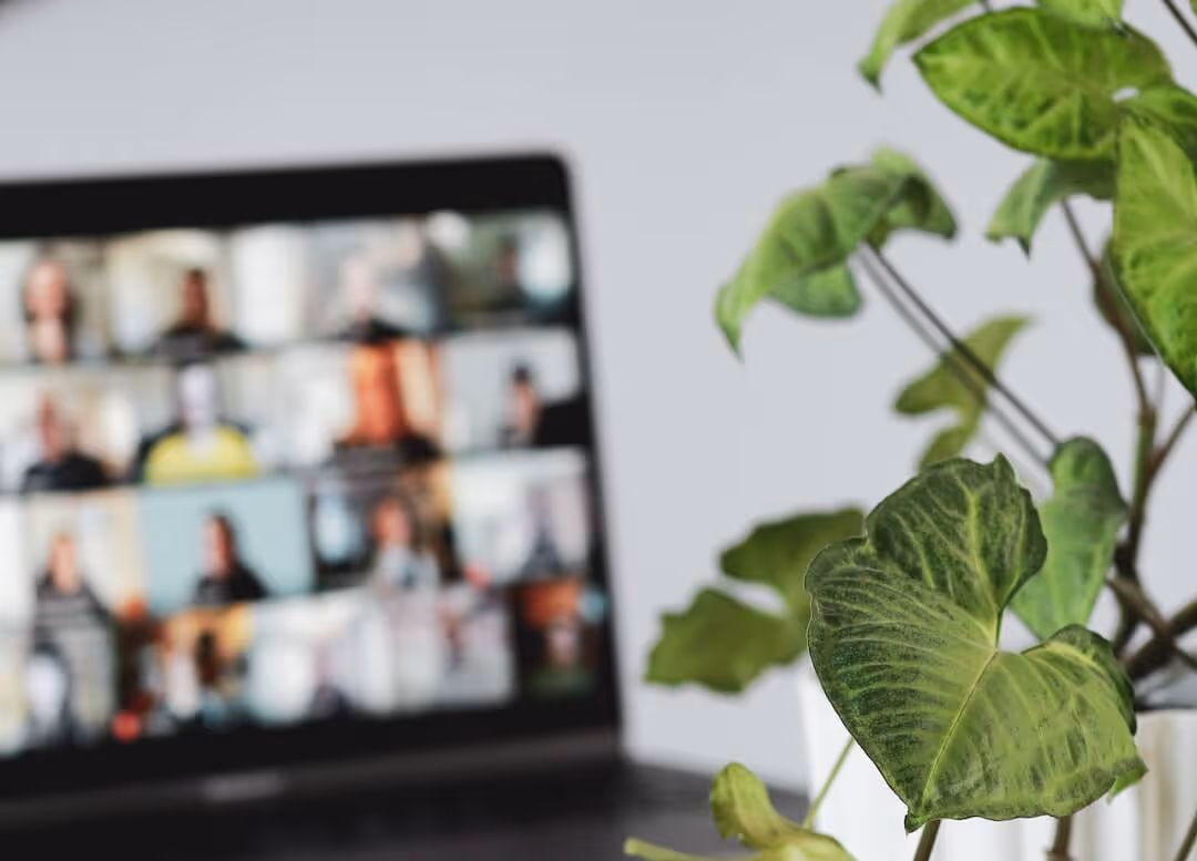 Managing Remote Teams: 8 Practical Tips That Work