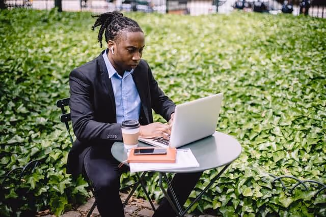 What is Sales Operations & How it Fits in a Sales Team