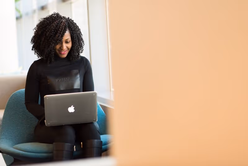 How To Write A Welcome Email That Gets New Employees Excited