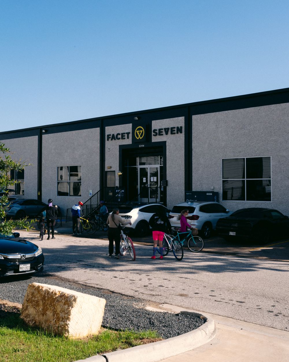 Facet Seven EaDo gym