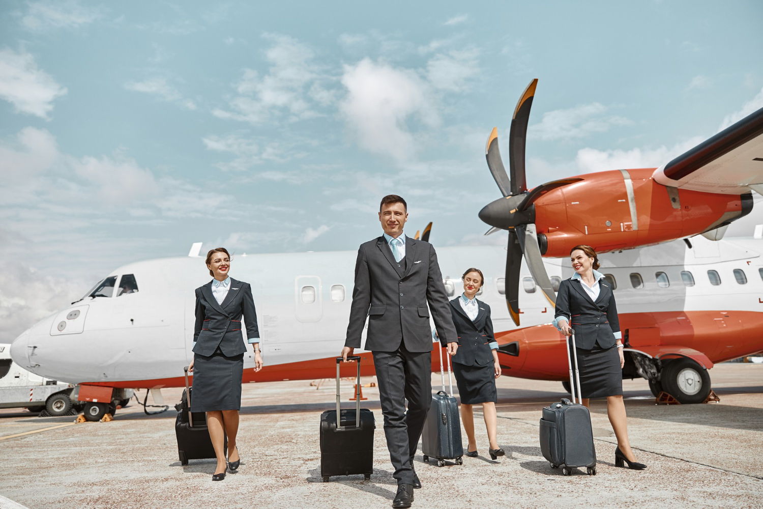 Crear Empresa en USA para Aviación: Guía 2025 para LATAM 