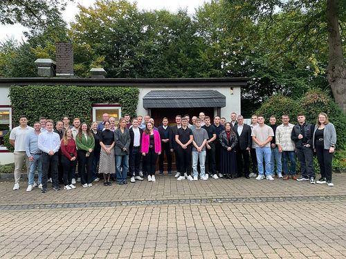 Gruppenfoto von der Verabschiedung 2025